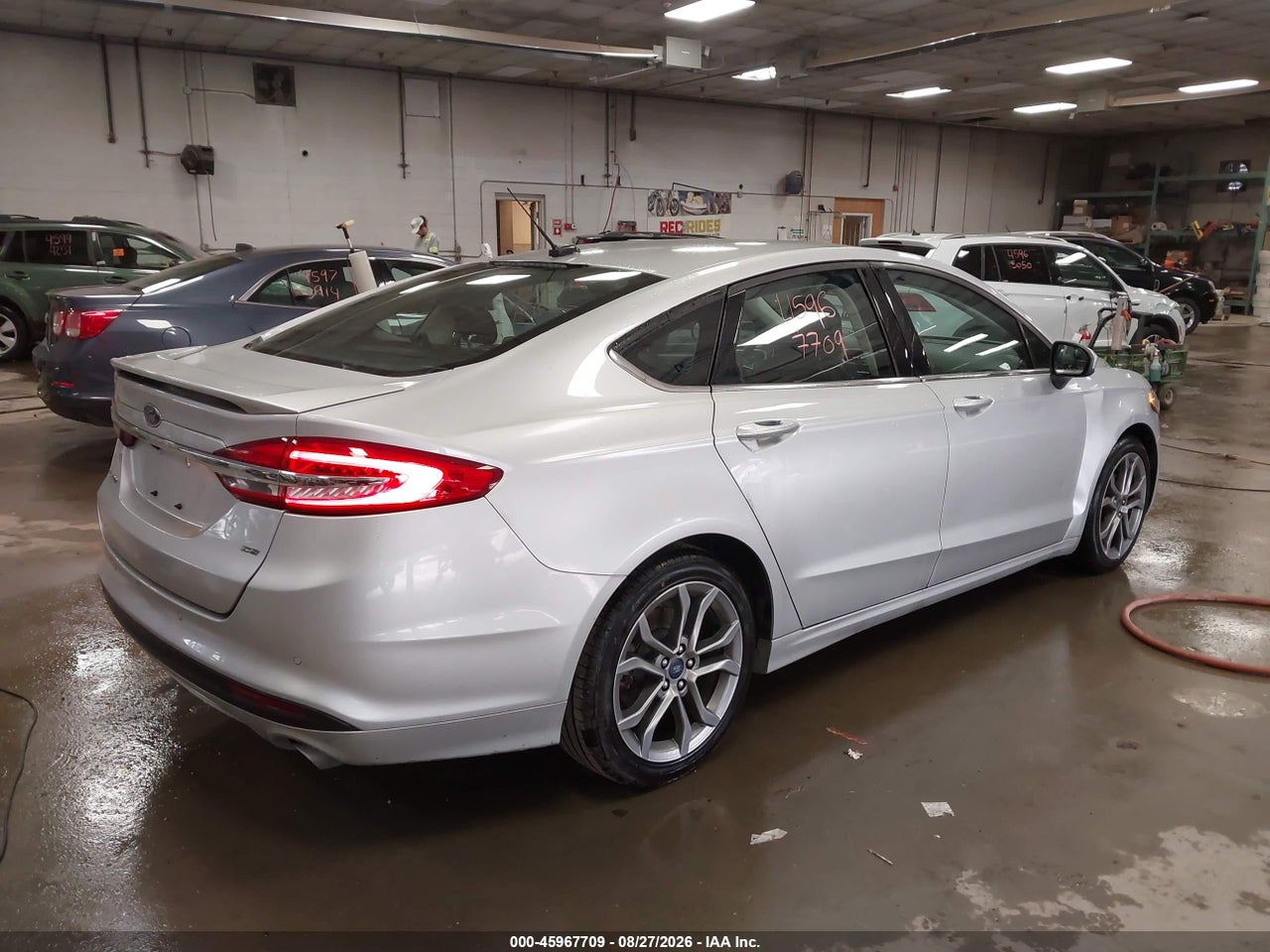 2017 FORD FUSION SE · 4/11