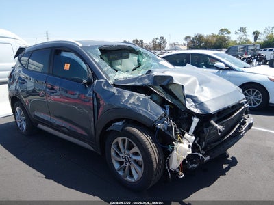 KM8J33A40JU****** · 2018 HYUNDAI TUCSON SEL