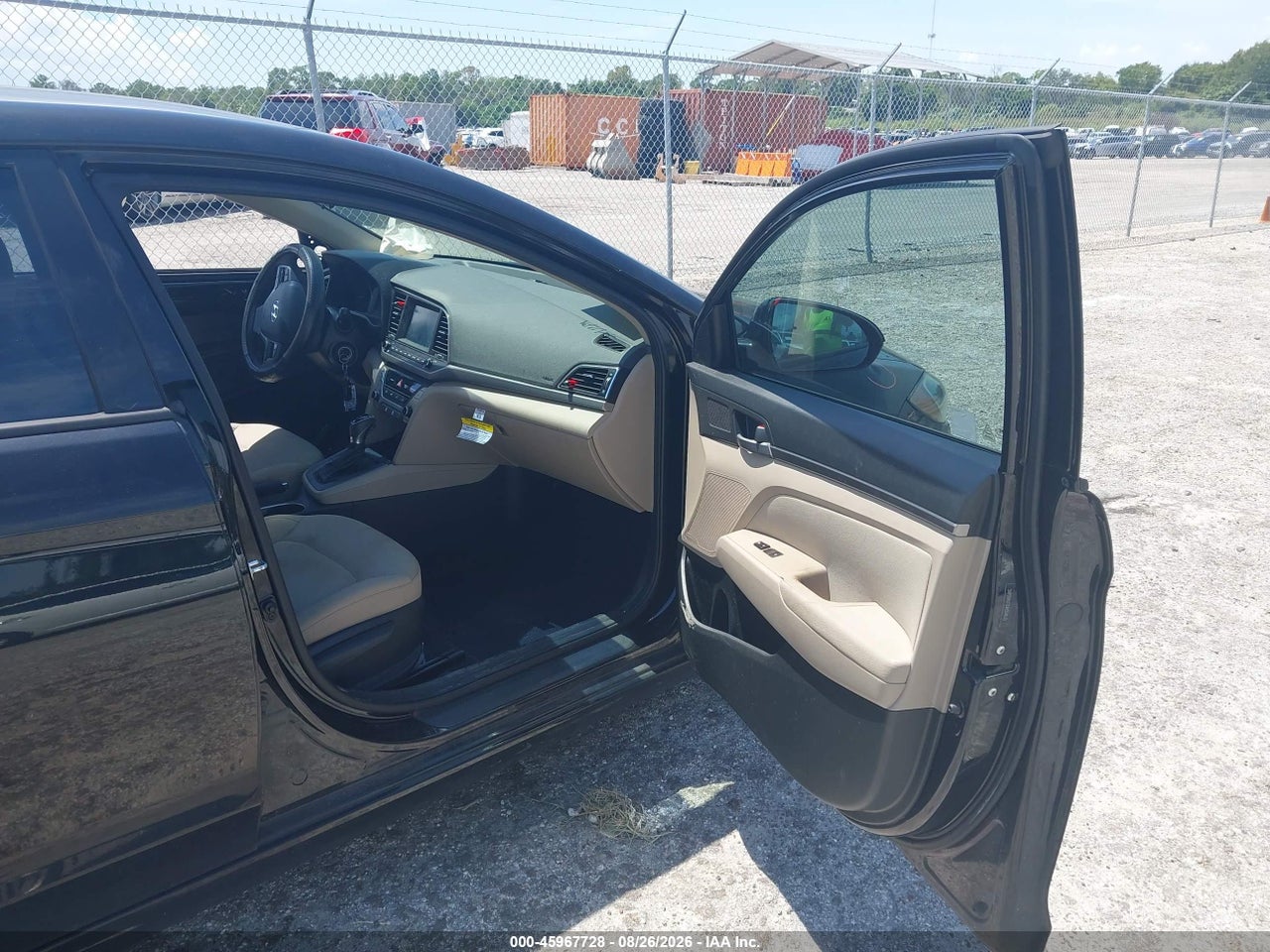 2018 HYUNDAI ELANTRA SEL · 5/11