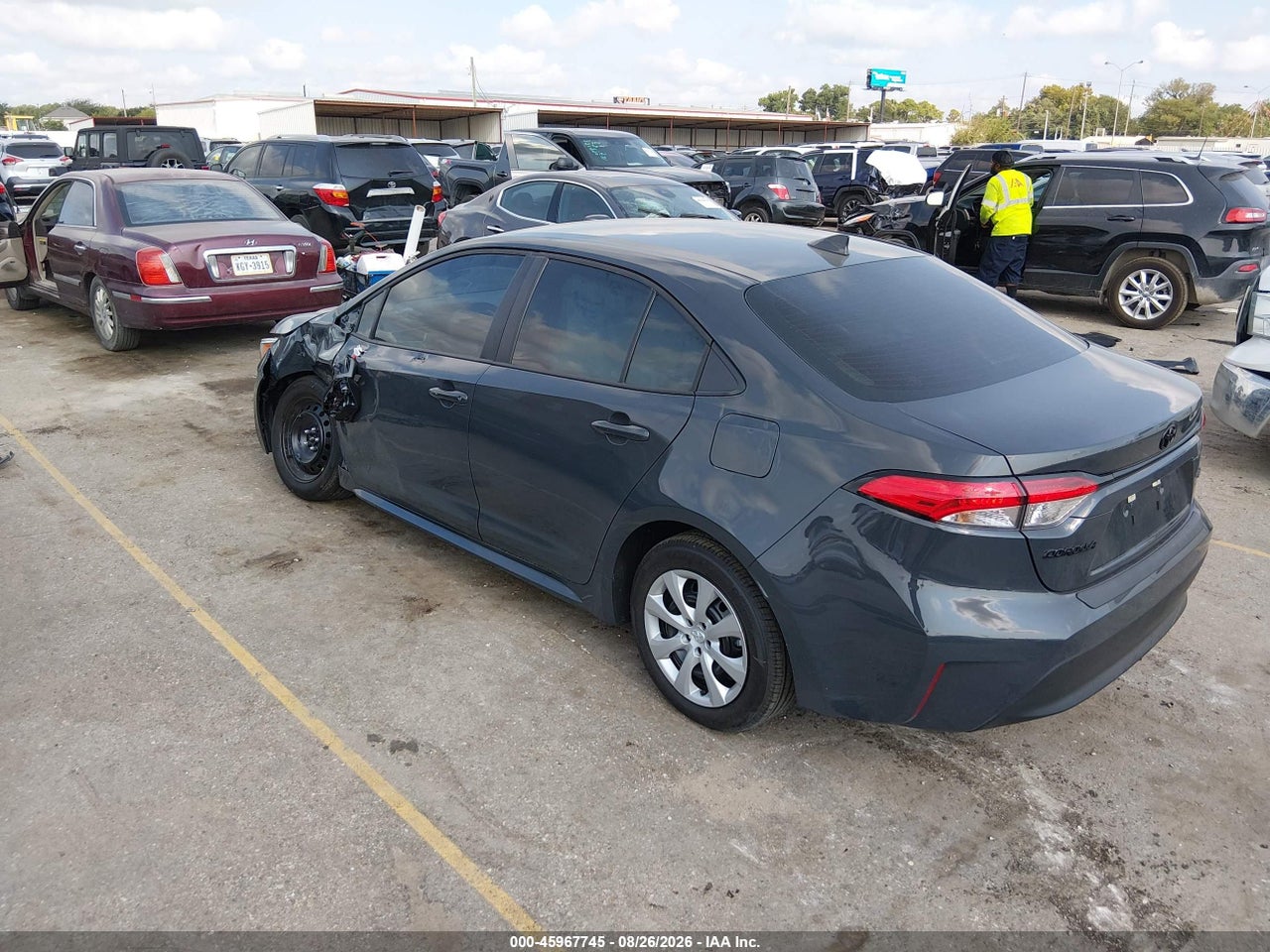 2026 TOYOTA COROLLA LE · 3/11
