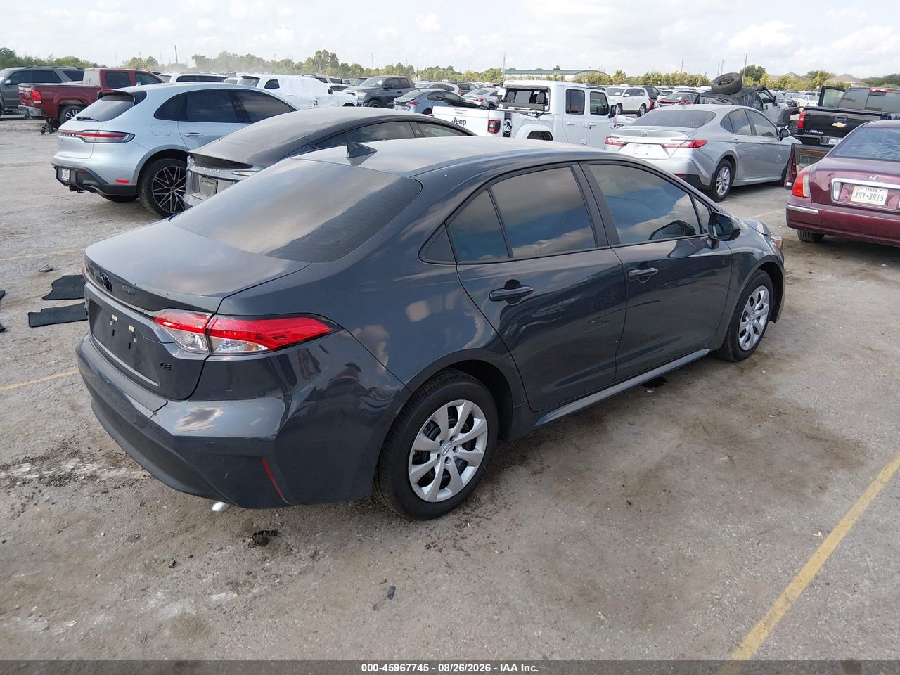 2026 TOYOTA COROLLA LE · 4/11