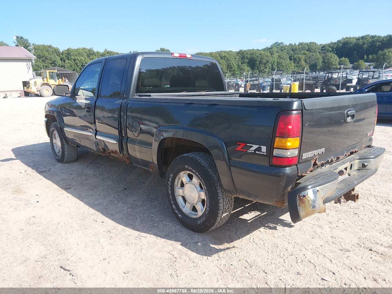 1GTEK19B75E****** · 2005 GMC SIERRA 1500 SLT · 3/11