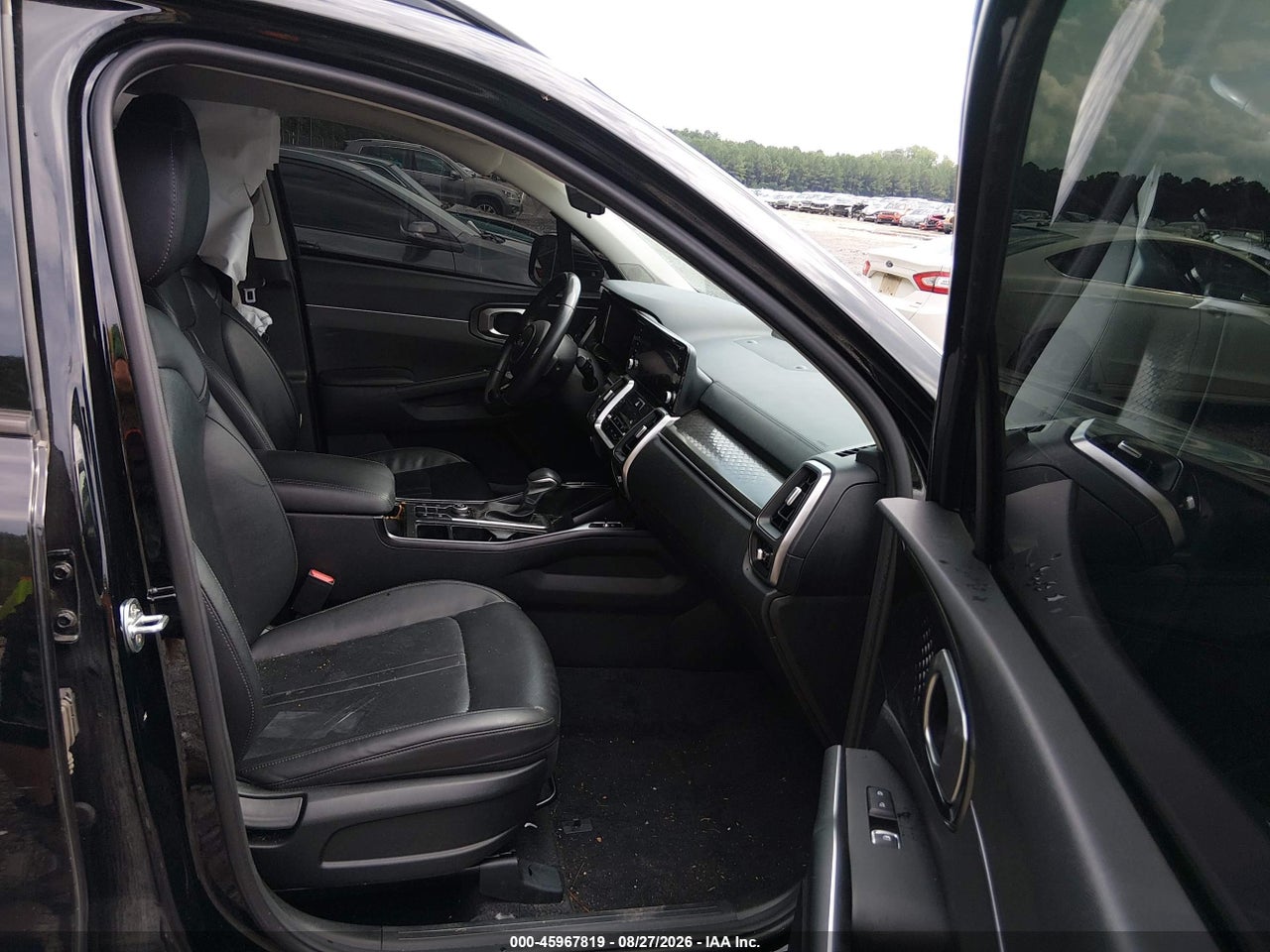 2023 KIA SORENTO S · 5/11
