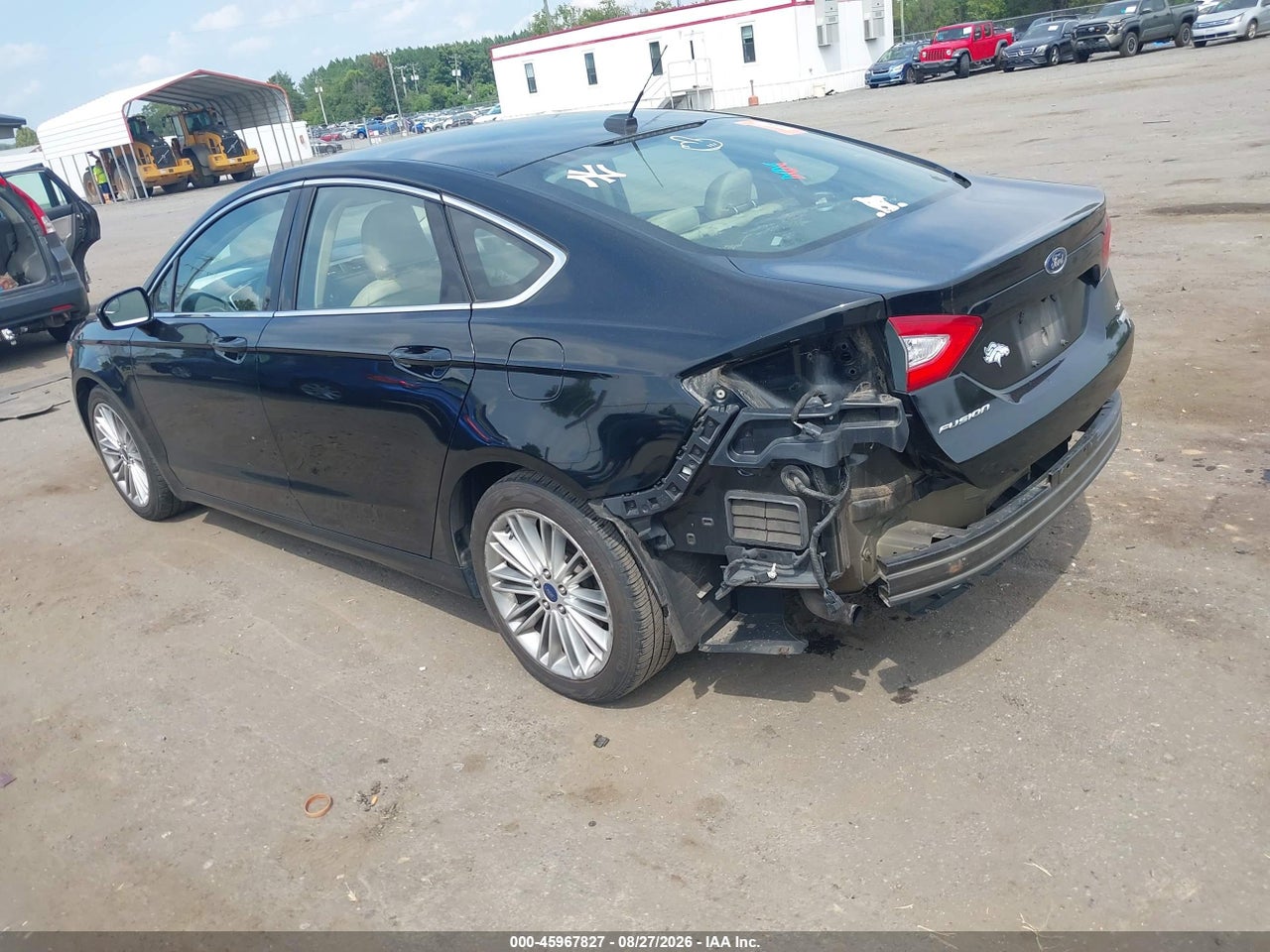 2016 FORD FUSION SE · 3/11