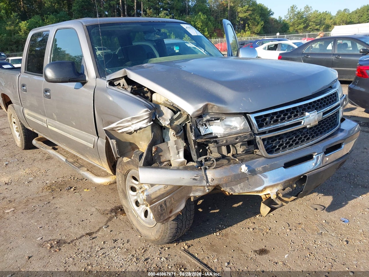 2006 CHEVROLET SILVERADO 1500 LS · 6/11