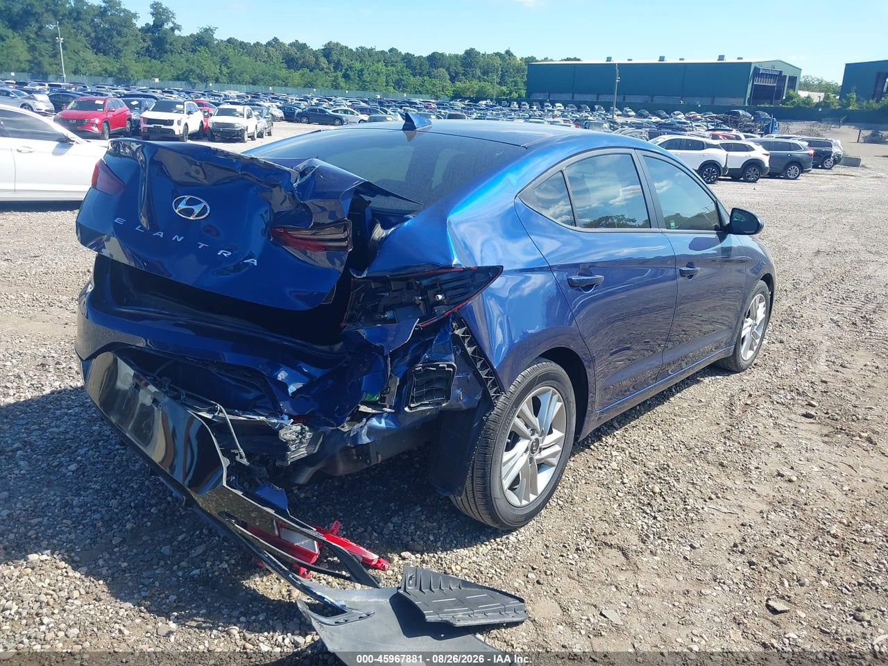2020 HYUNDAI ELANTRA SEL · 4/11