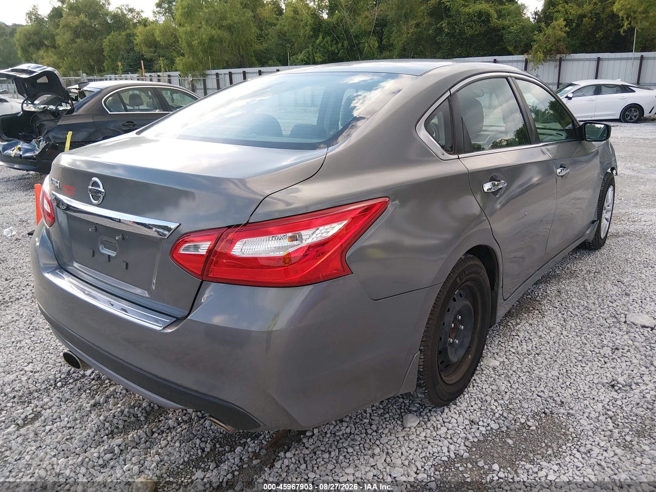 2017 NISSAN ALTIMA 2.5 S · 4/10