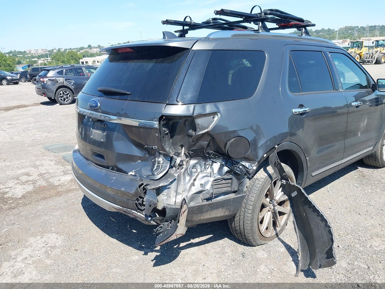 2016 FORD EXPLORER LIMITED · 6/10