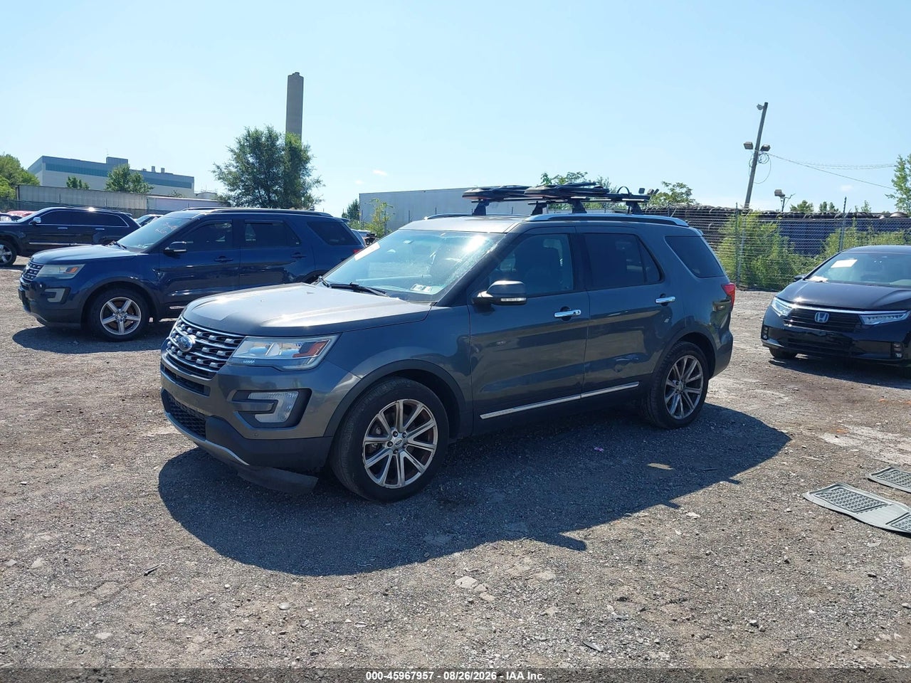 2016 FORD EXPLORER LIMITED · 2/10