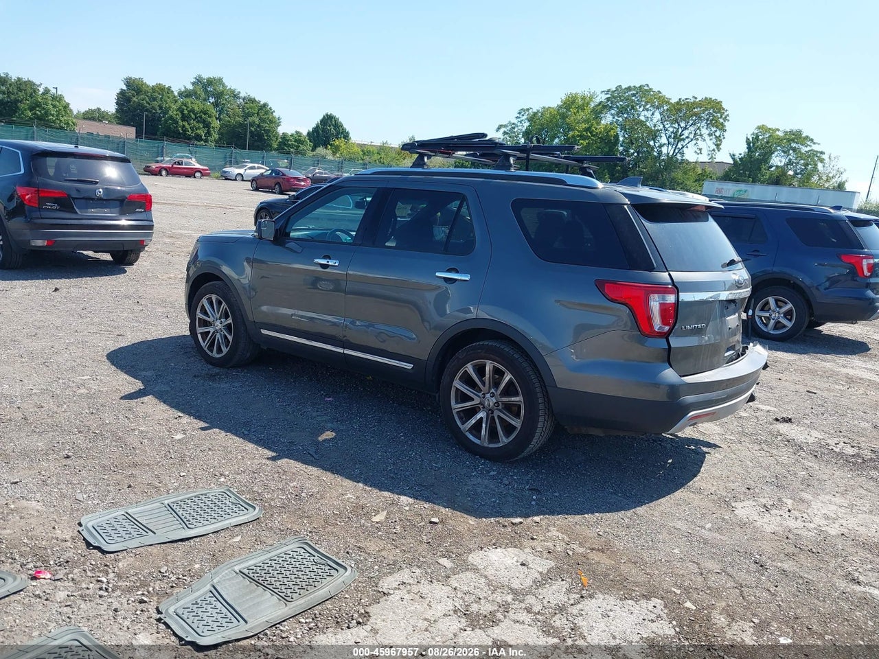 2016 FORD EXPLORER LIMITED · 3/10