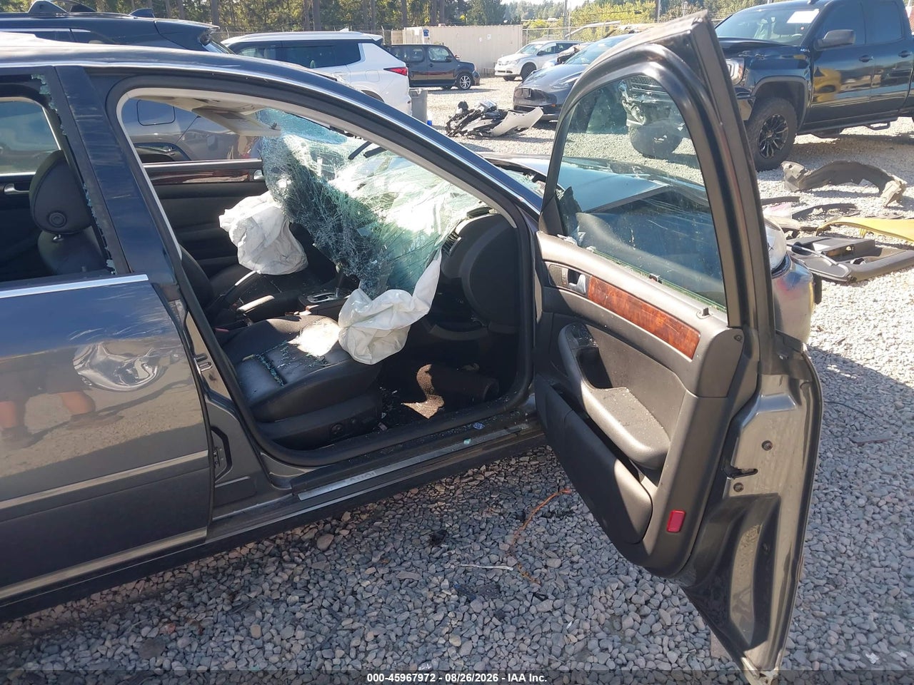 2004 AUDI A6 3.0 · 5/11