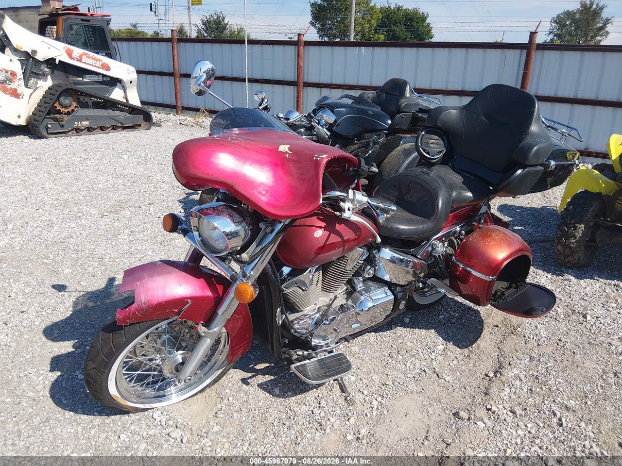 2005 HONDA VT1300 S · 2/10