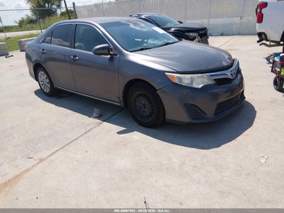 2014 TOYOTA CAMRY LE