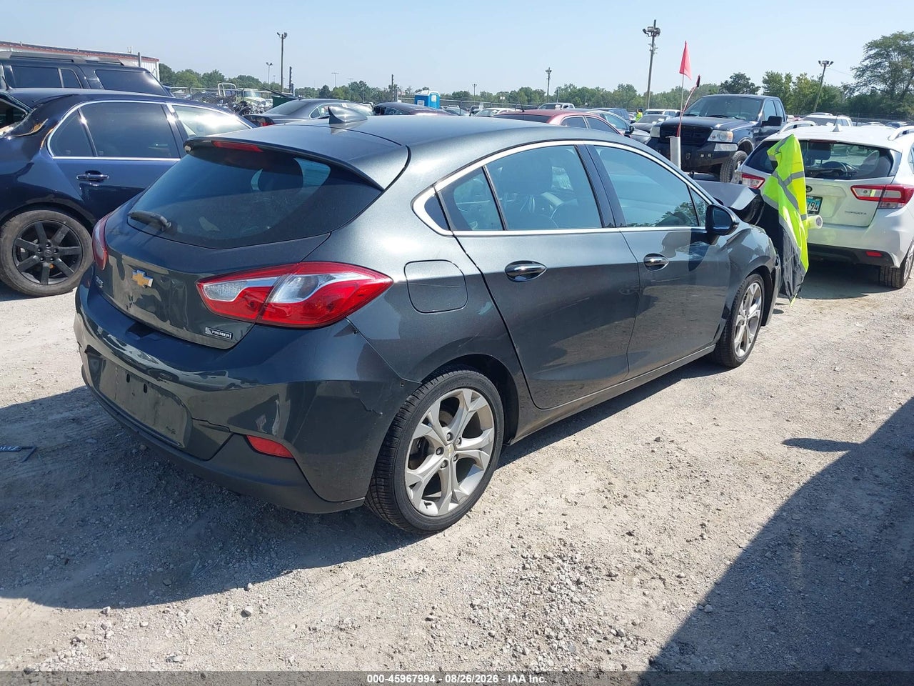 2017 CHEVROLET CRUZE PREMIER AUTO · 4/11
