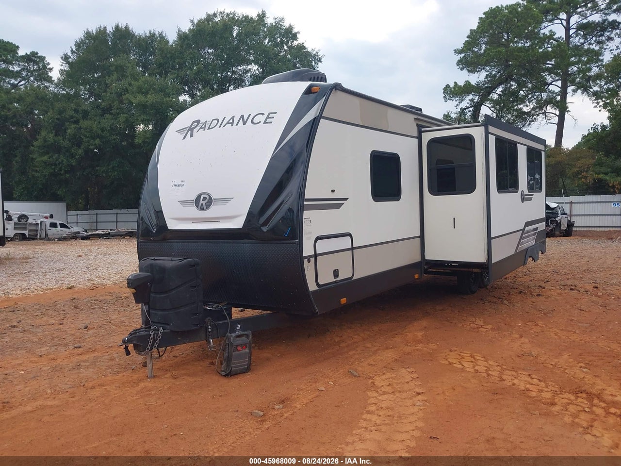 2020 CRUISER RADIANCE   · 2/10