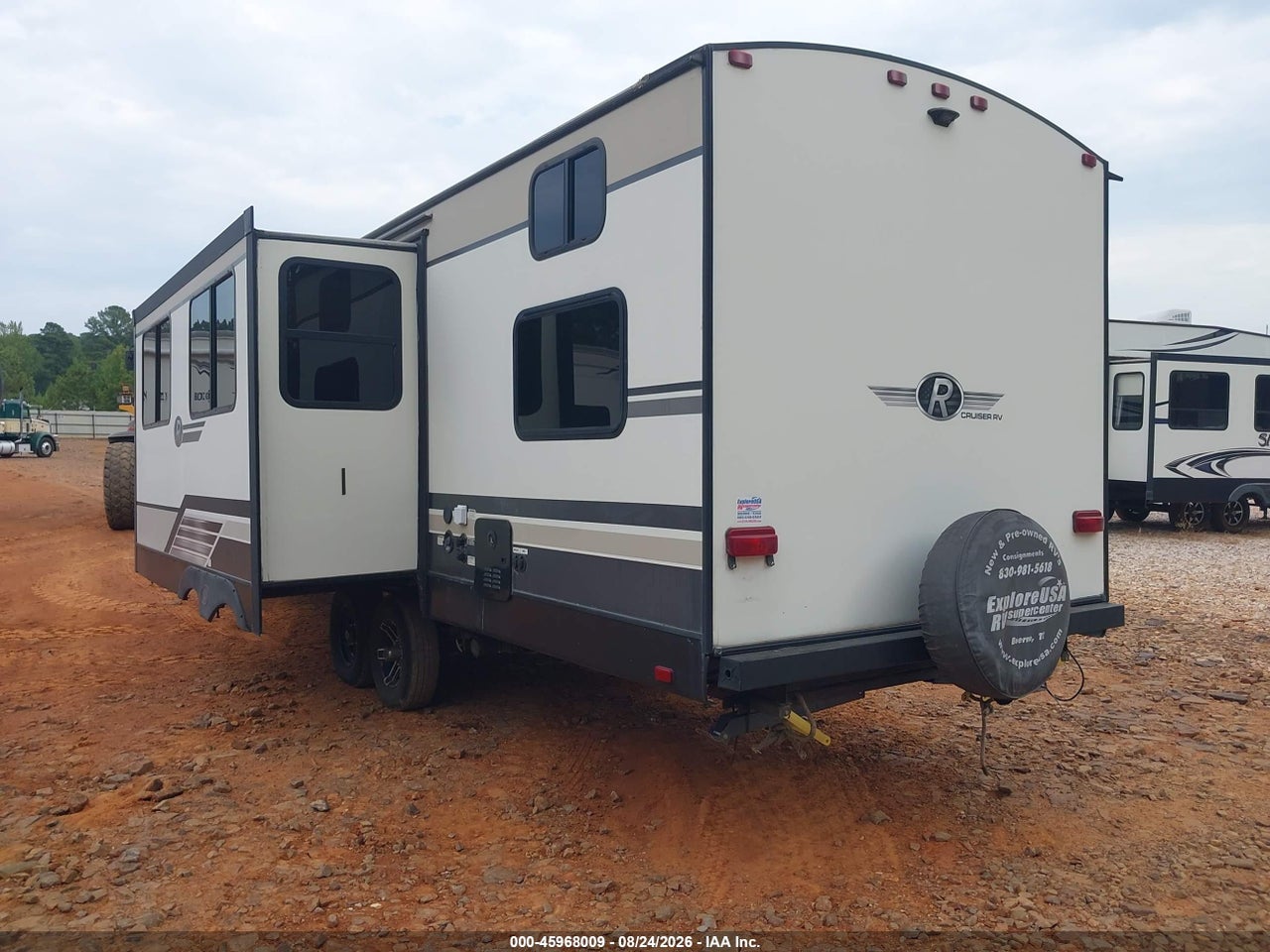 2020 CRUISER RADIANCE   · 3/10