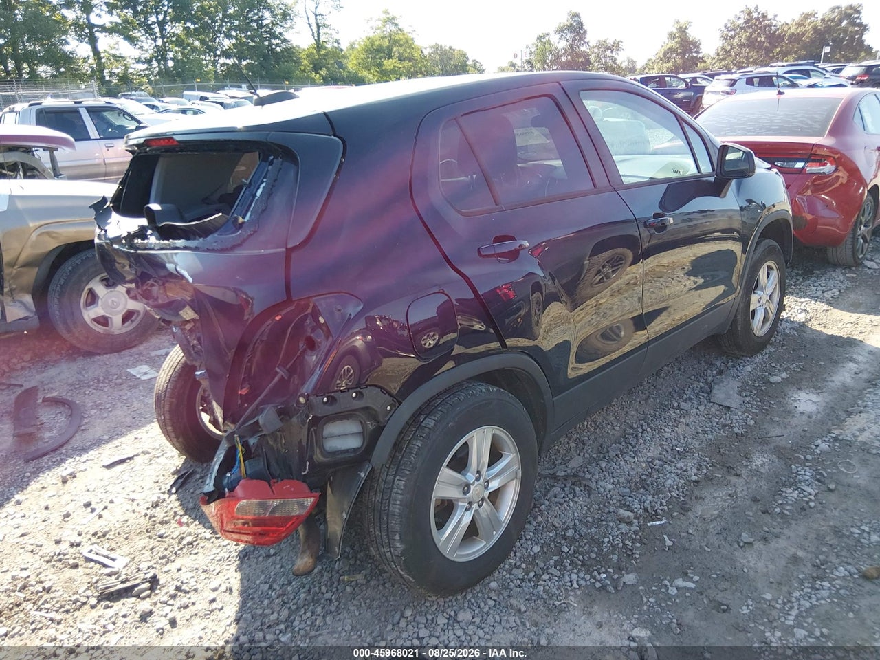 2022 CHEVROLET TRAX AWD LS · 4/11