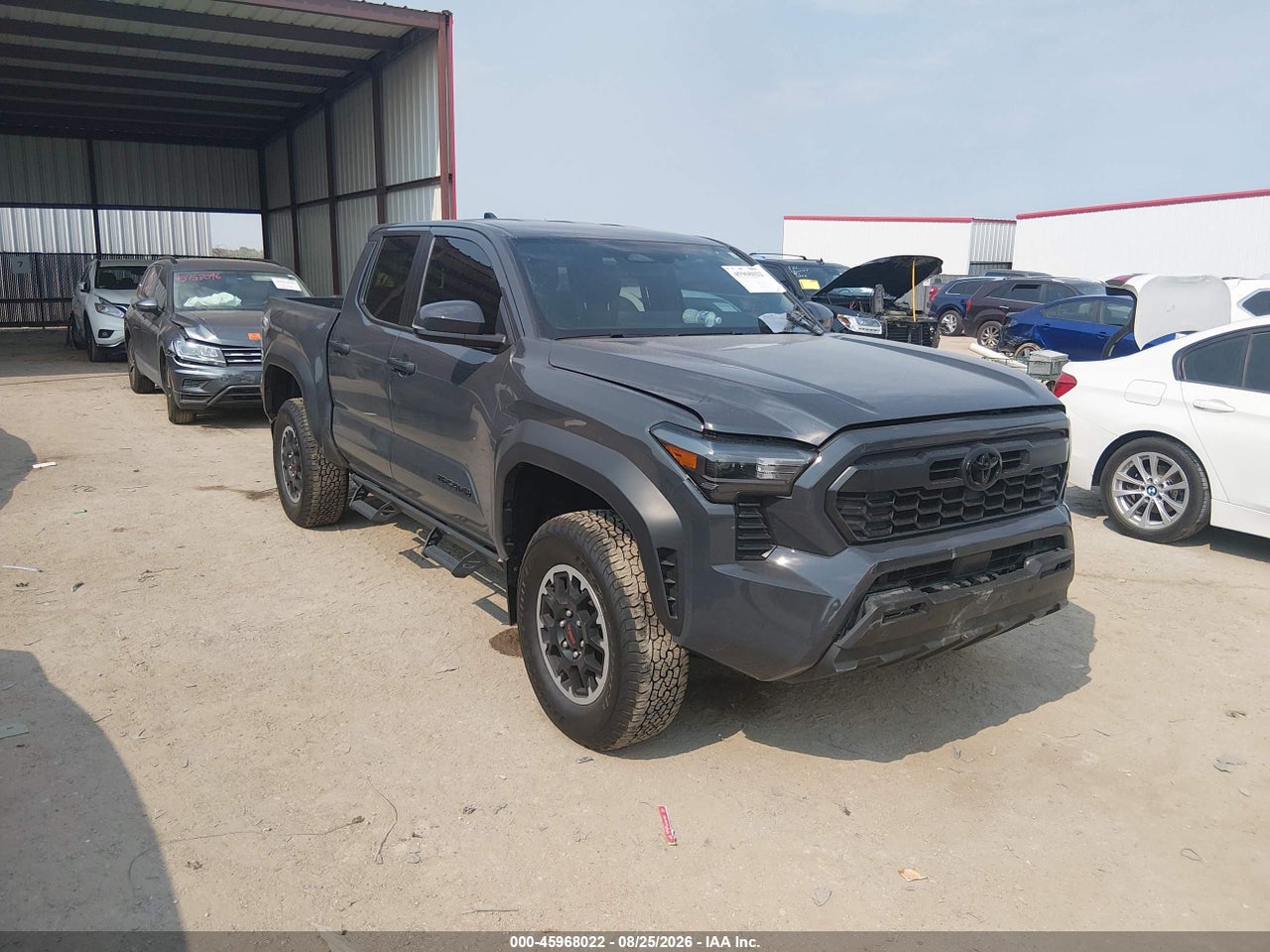 3TYLB5JN1RT****** · 2024 TOYOTA TACOMA TRD OFF ROAD