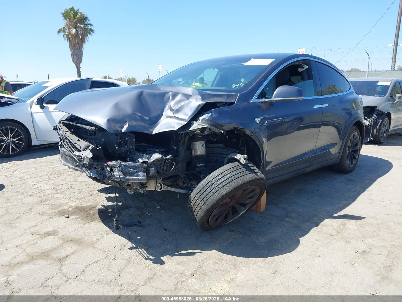 2019 TESLA MODEL X 100D/75D/LONG RANGE/STANDARD RANGE · 2/9