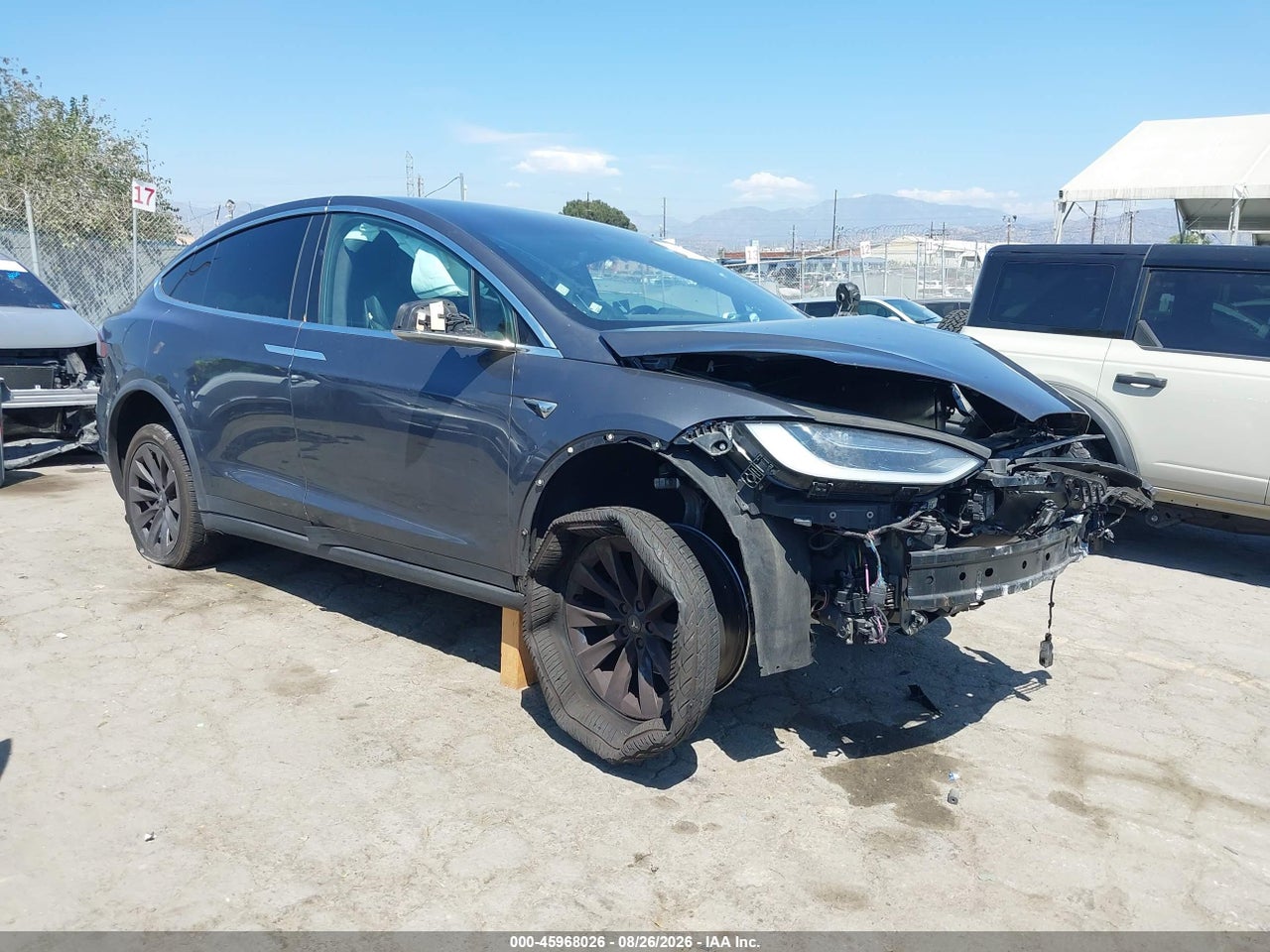 5YJXCDE23KF****** · 2019 TESLA MODEL X 100D/75D/LONG RANGE/STANDARD RANGE