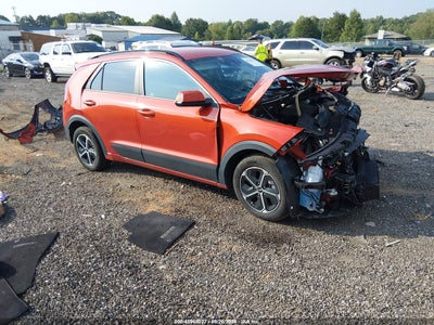 KNDCR3LE9P5****** · 2023 KIA NIRO EX