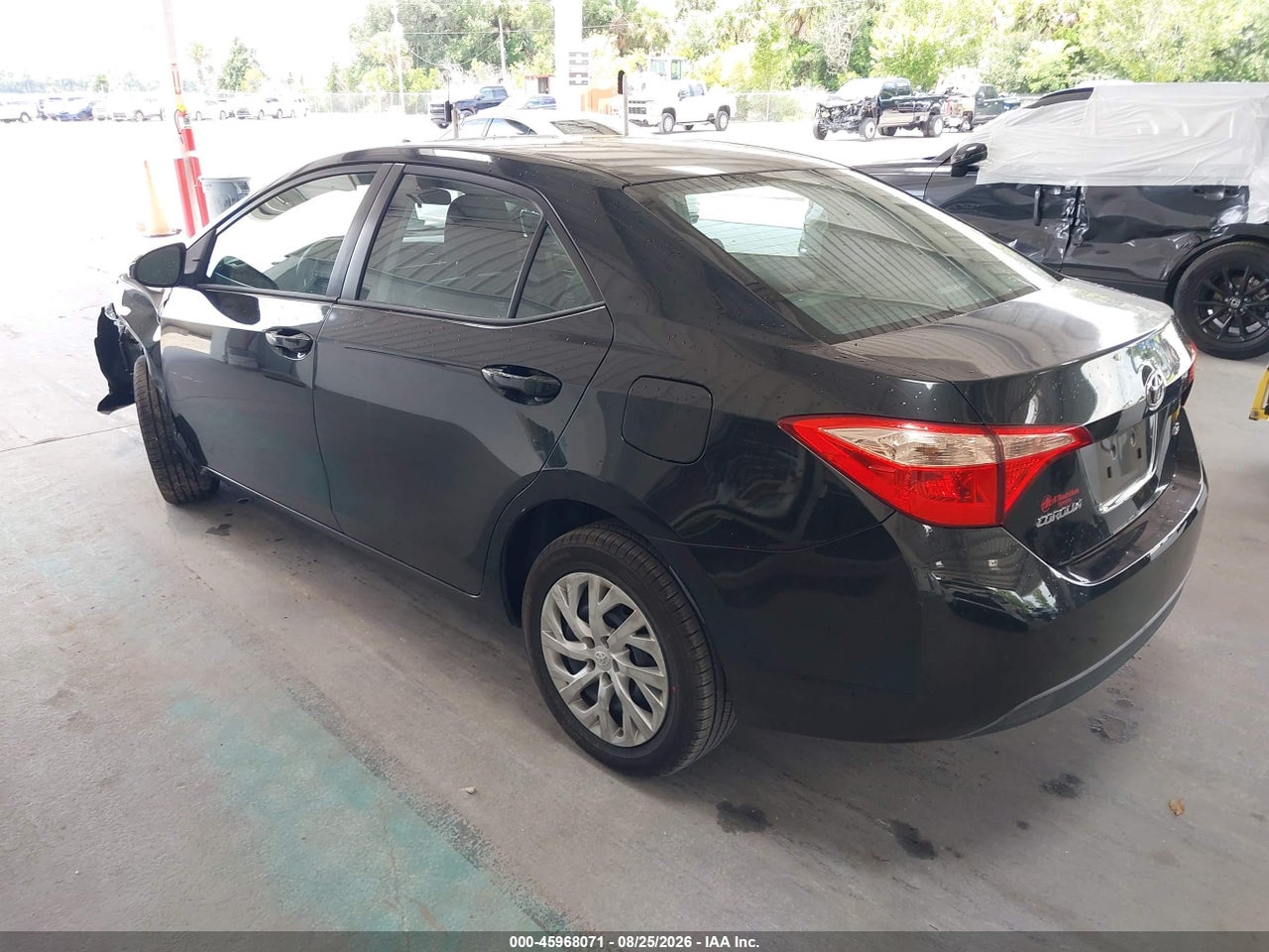 2017 TOYOTA COROLLA LE · 3/11