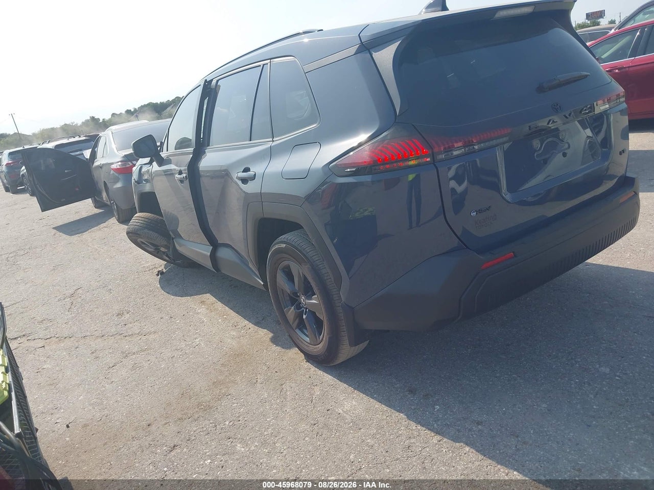 2026 TOYOTA RAV4 LE · 3/11