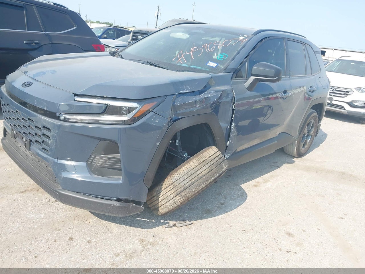 2026 TOYOTA RAV4 LE · 2/11