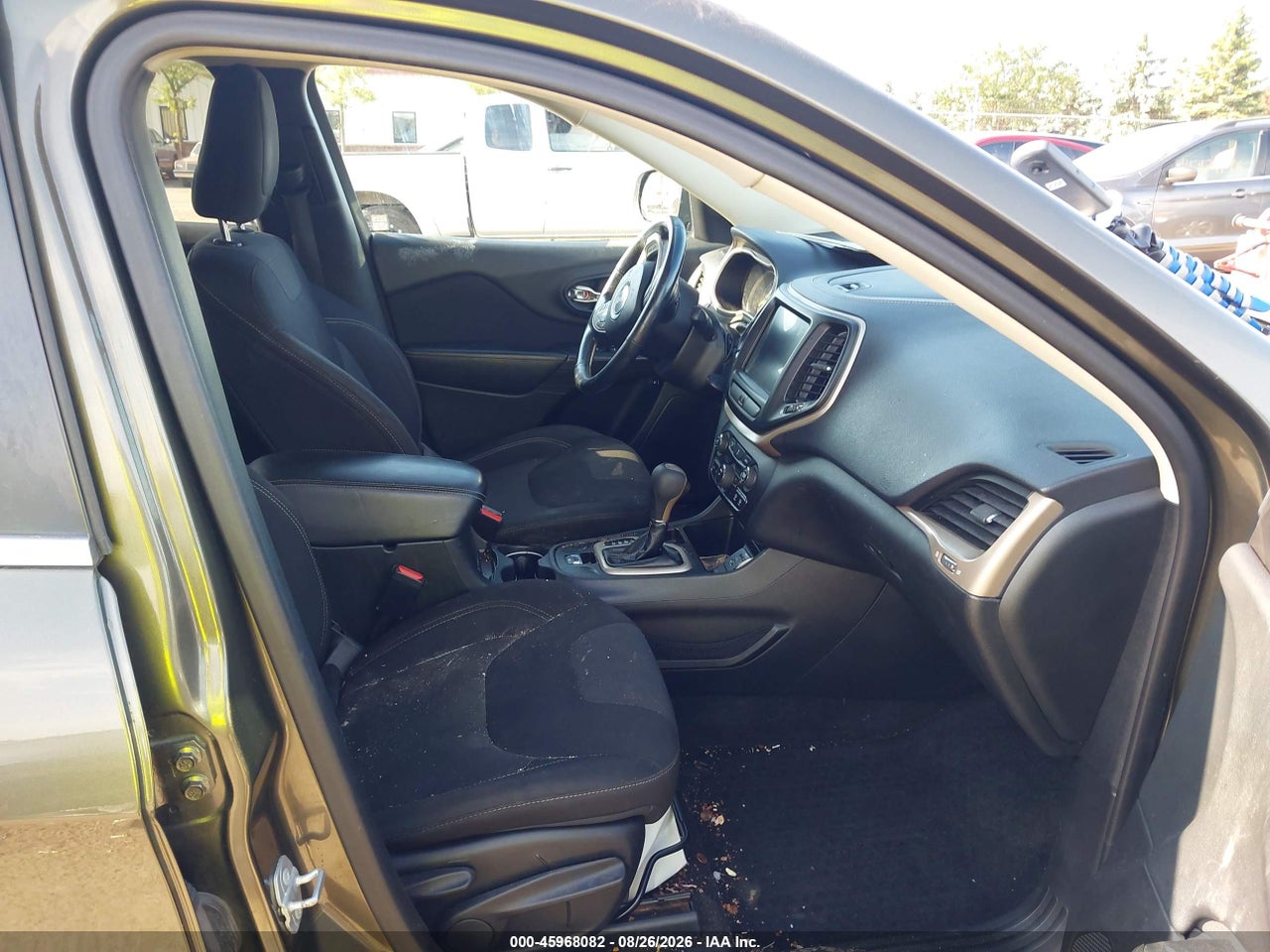 2015 JEEP CHEROKEE LATITUDE · 5/11