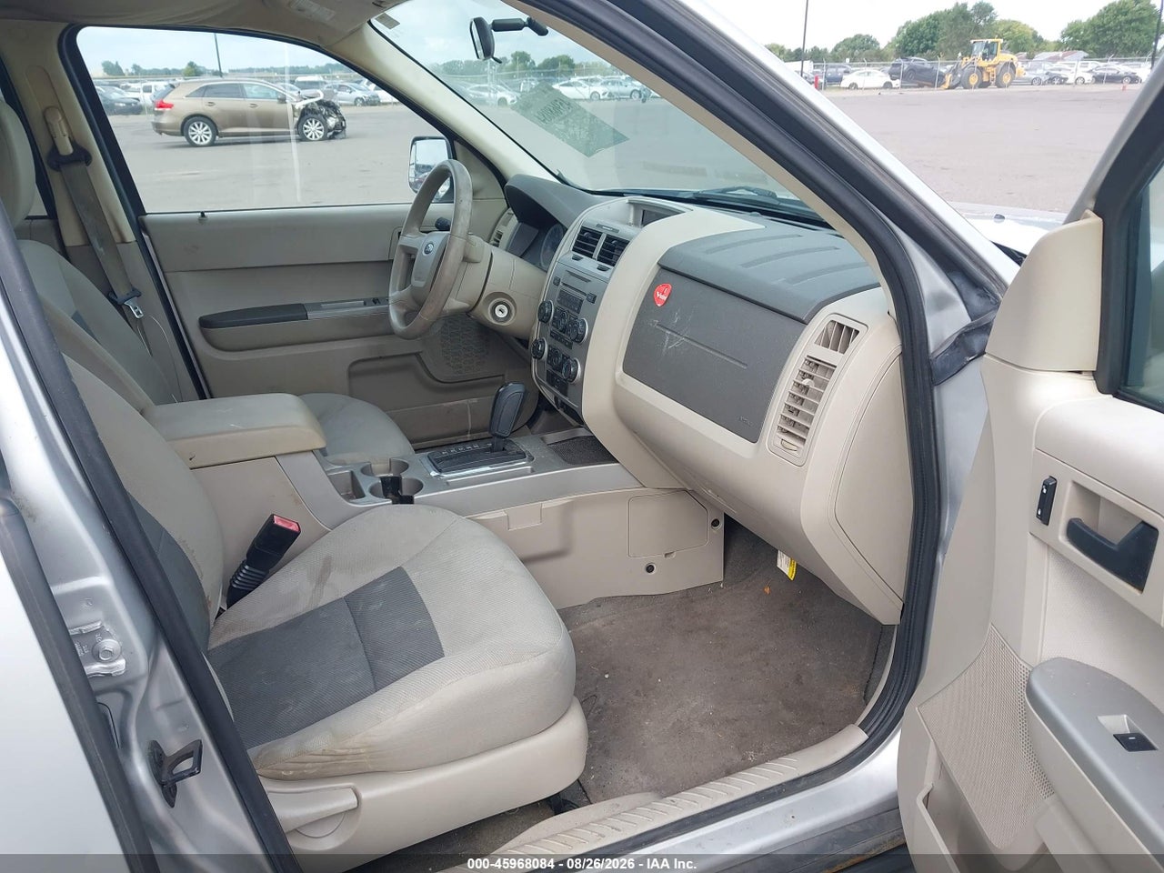 2008 FORD ESCAPE XLT · 5/11
