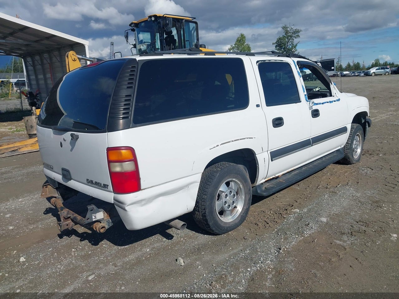 2002 CHEVROLET SUBURBAN 1500 LS · 4/11