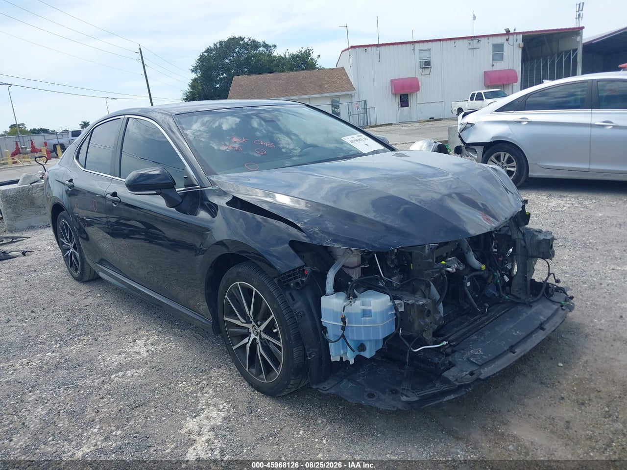 4T1G11AK0PU****** · 2023 TOYOTA CAMRY SE
