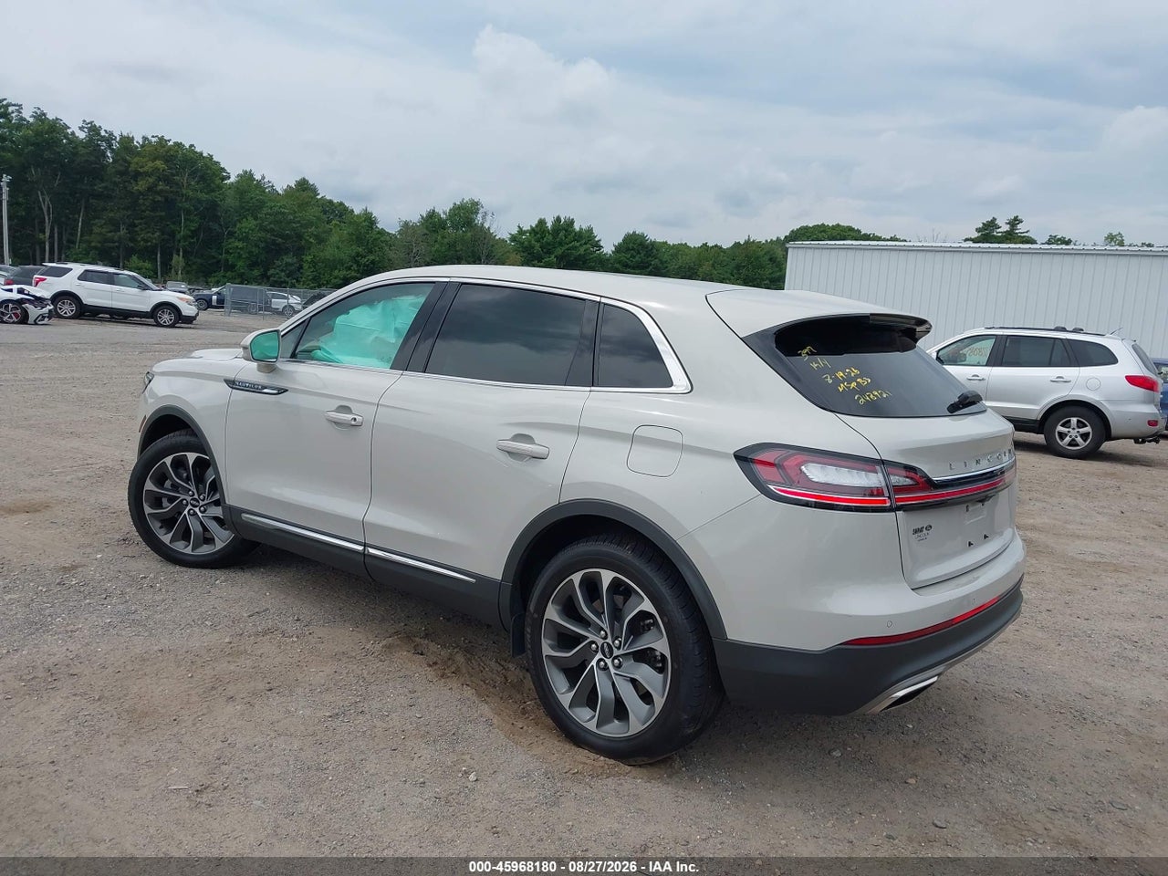 2023 LINCOLN NAUTILUS RESERVE · 3/11
