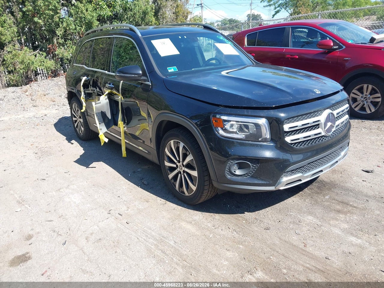 W1N4M4HB2NW****** · 2022 MERCEDES-BENZ GLB 250 4MATIC