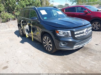 W1N4M4HB2NW****** · 2022 MERCEDES-BENZ GLB 250 4MATIC