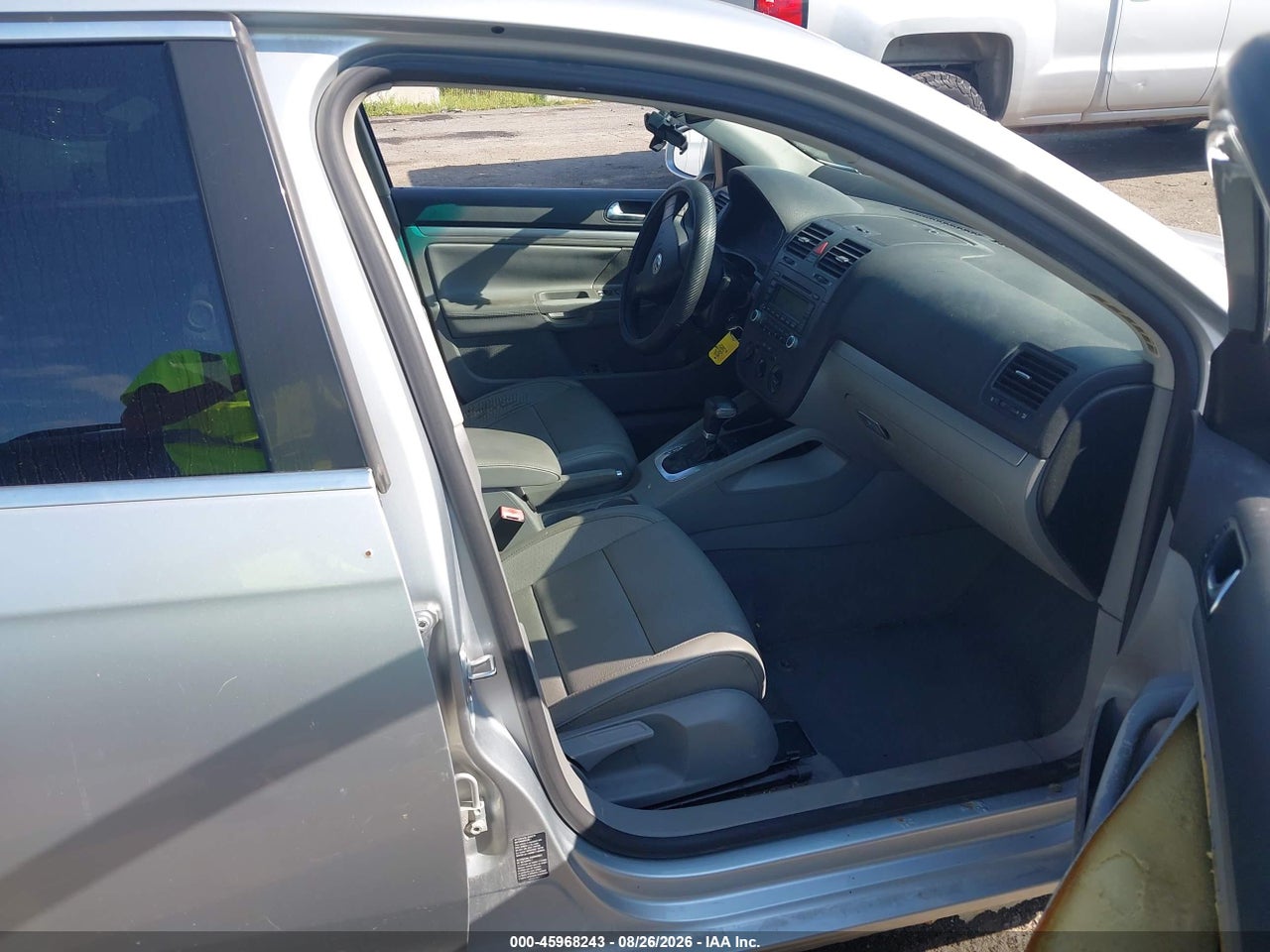 2006 VOLKSWAGEN JETTA 2.5 · 5/11