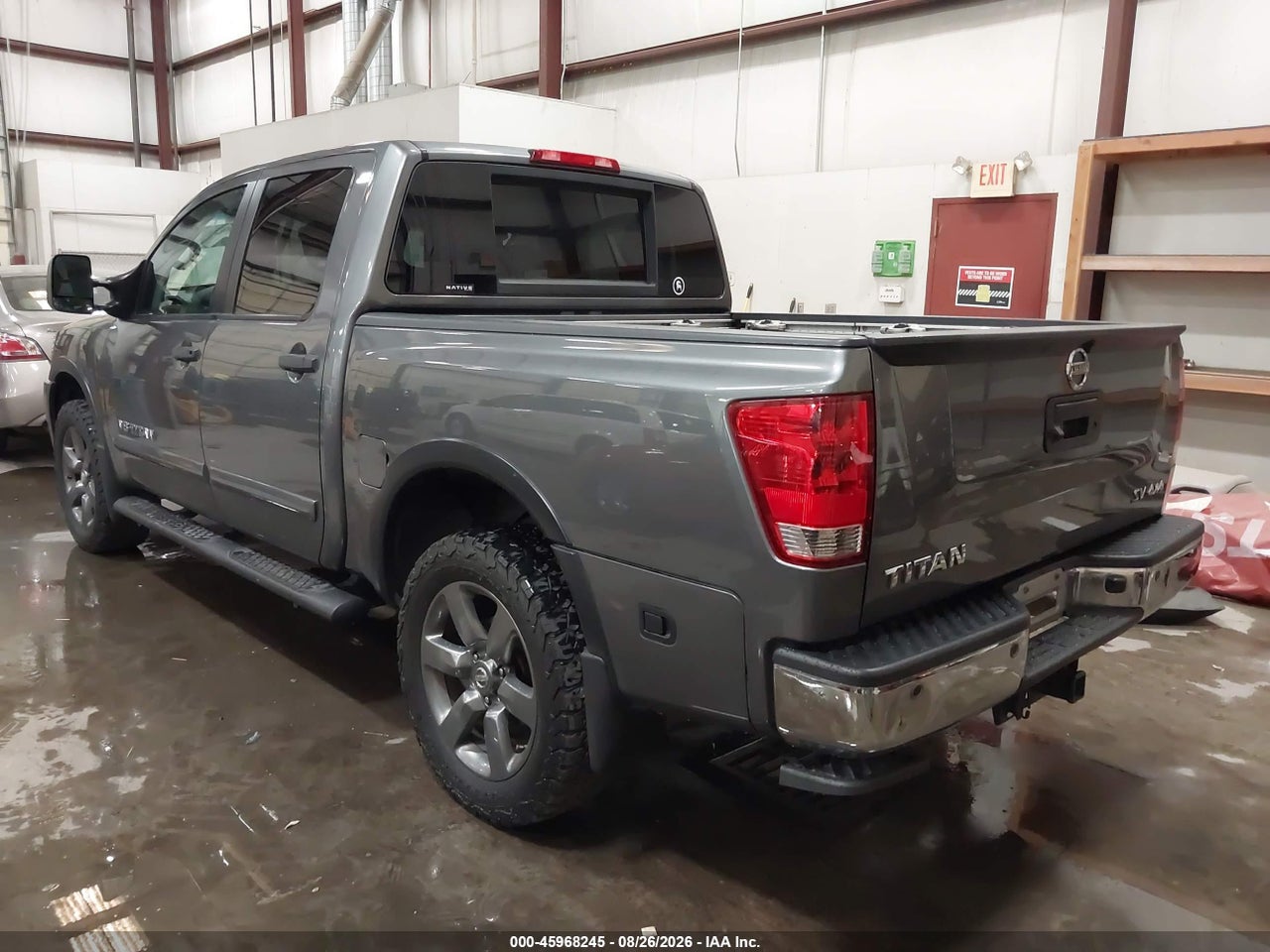 2015 NISSAN TITAN SV · 3/11