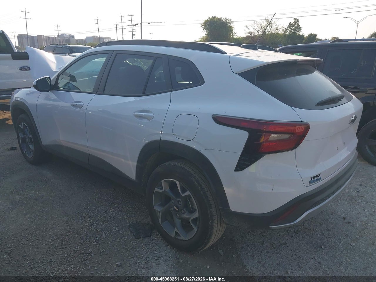 2026 CHEVROLET TRAX FWD LT · 3/11