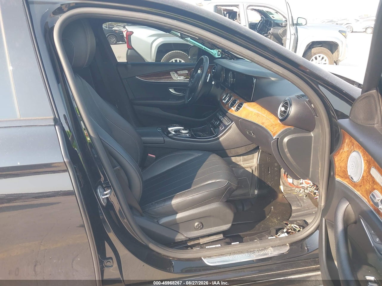 2017 MERCEDES-BENZ E 300 4MATIC · 5/11