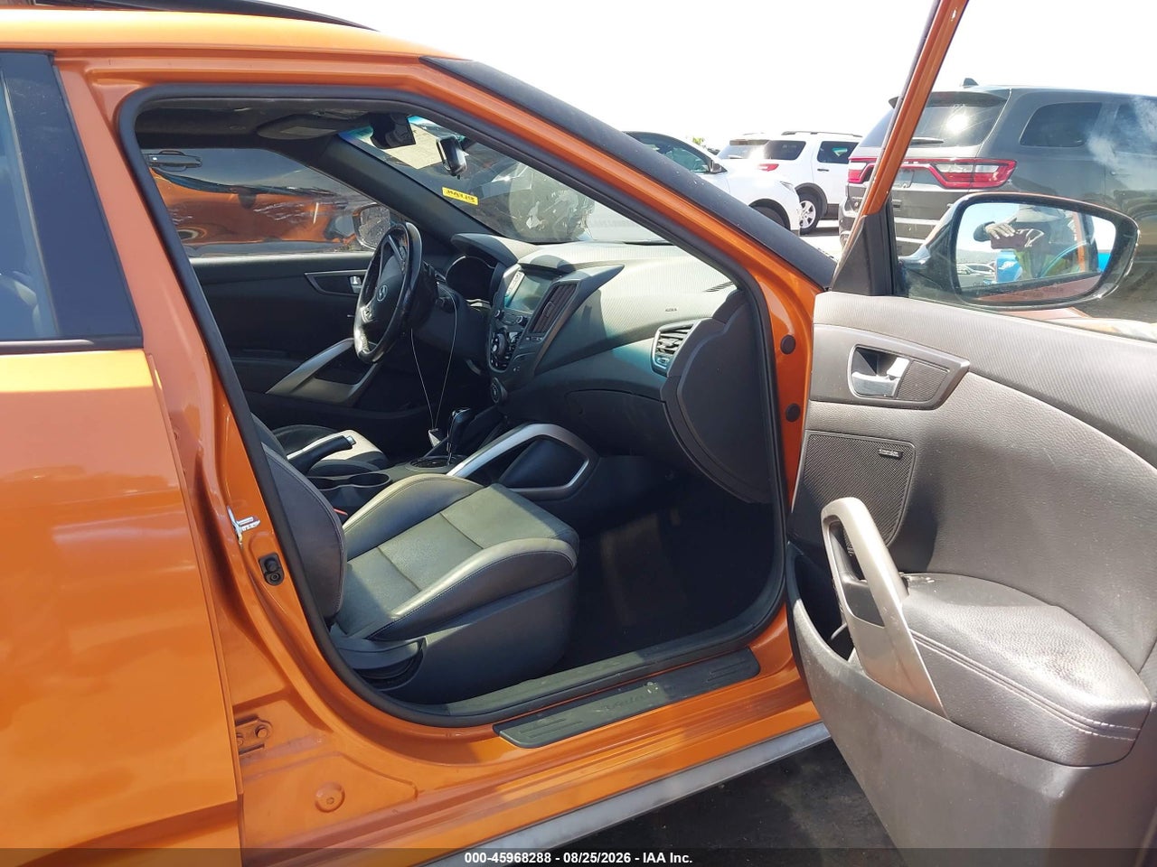 2016 HYUNDAI VELOSTER TURBO · 5/11