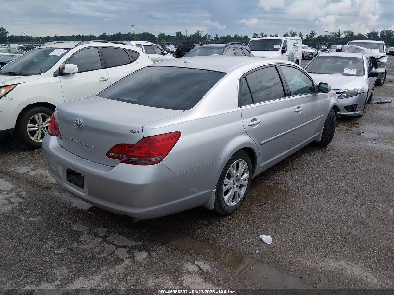 2009 TOYOTA AVALON XLS · 4/11