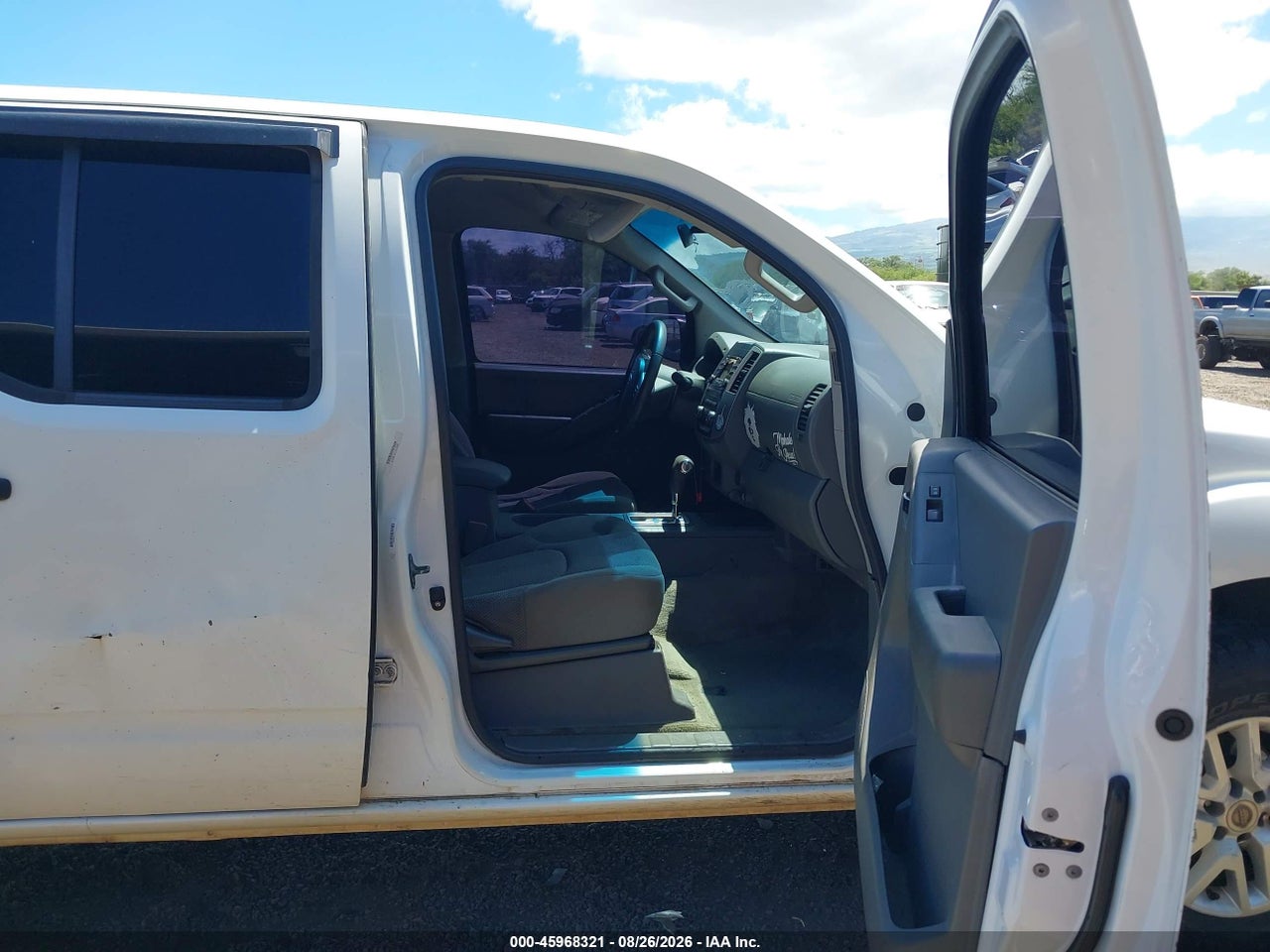 2013 NISSAN FRONTIER SV · 5/11