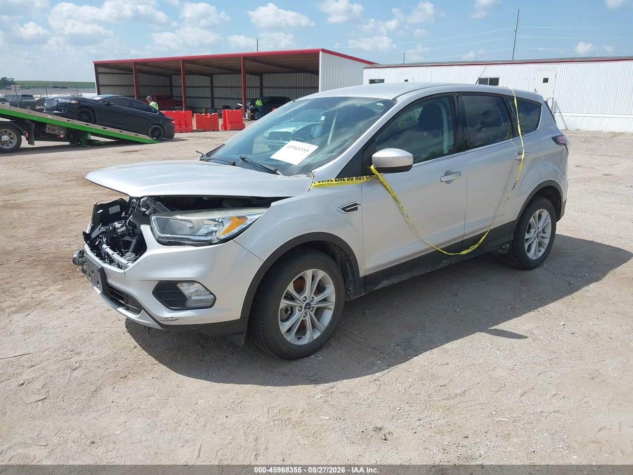 2017 FORD ESCAPE SE · 2/11