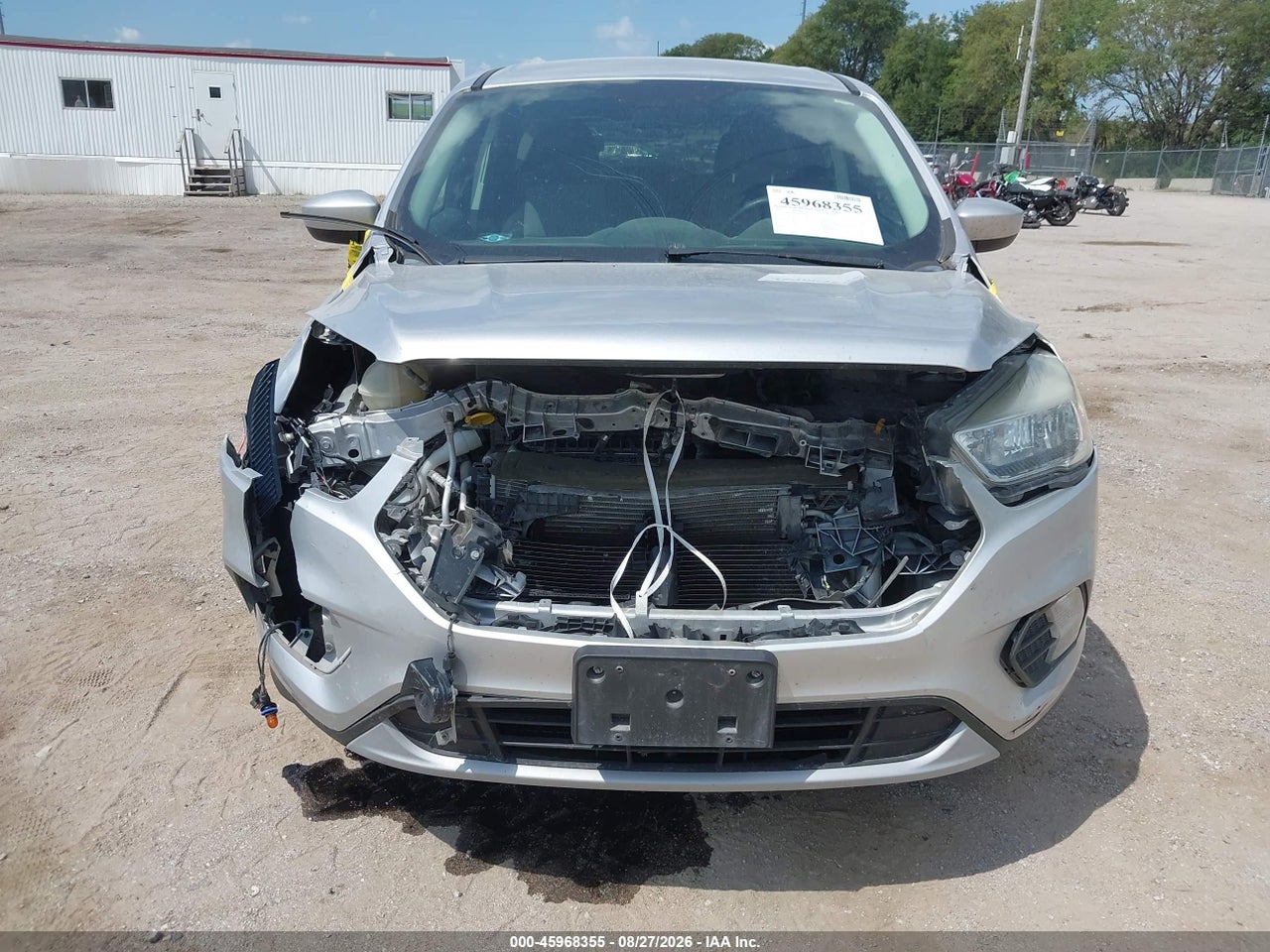 2017 FORD ESCAPE SE · 6/11