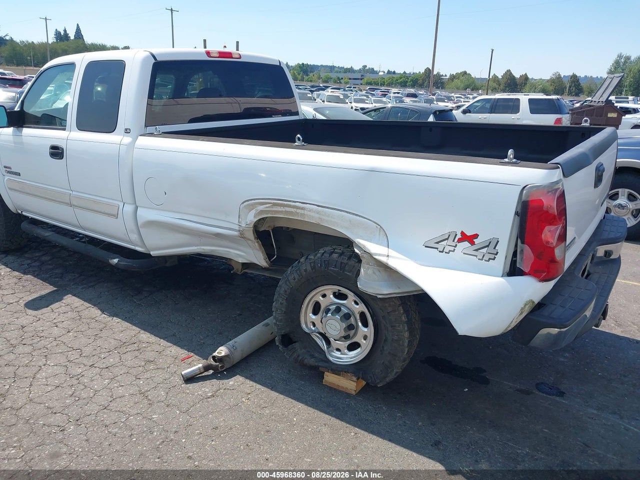 2005 CHEVROLET SILVERADO 2500HD LS · 6/11
