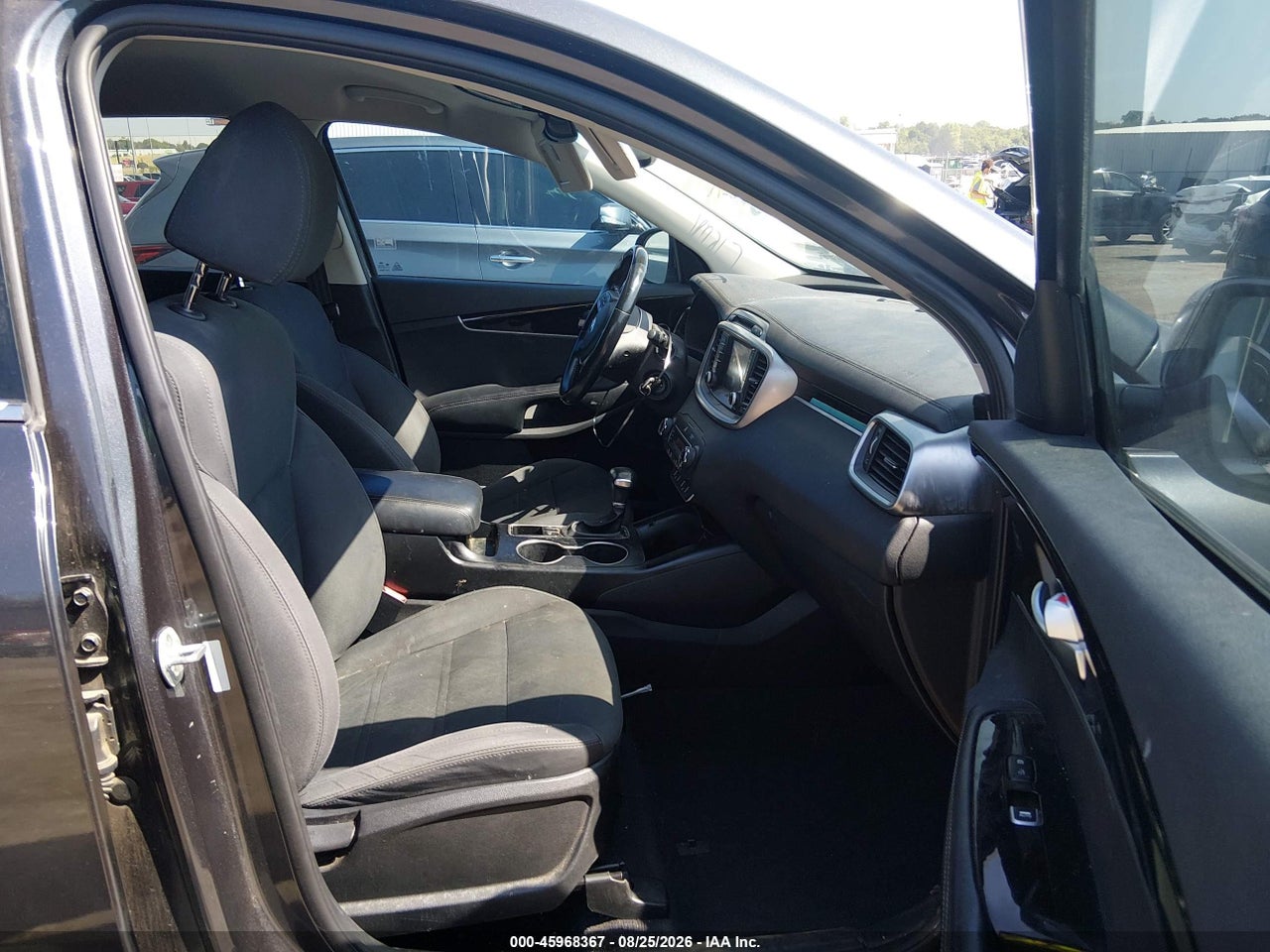 2019 KIA SORENTO 2.4L LX · 5/11