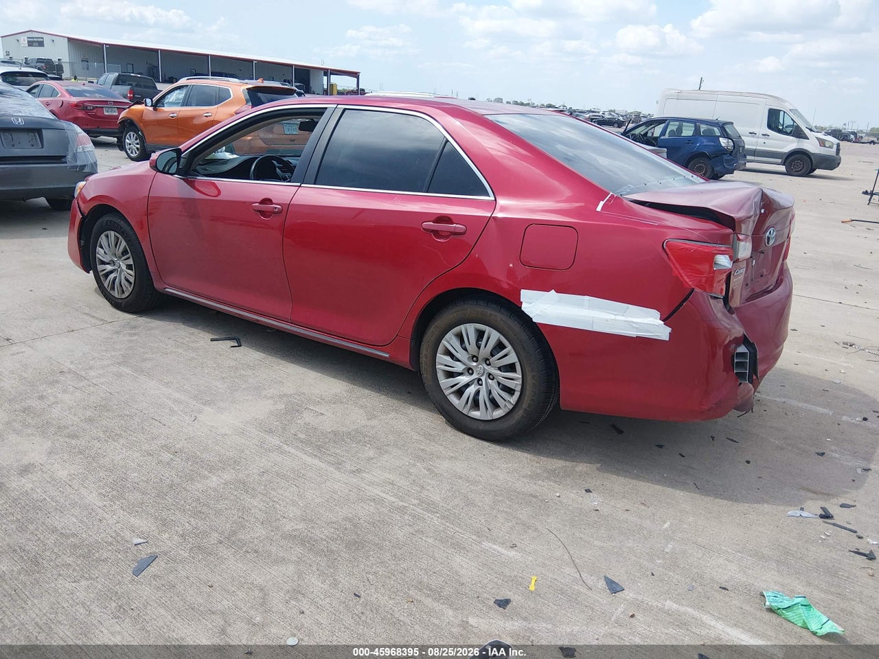 2012 TOYOTA CAMRY LE · 3/11