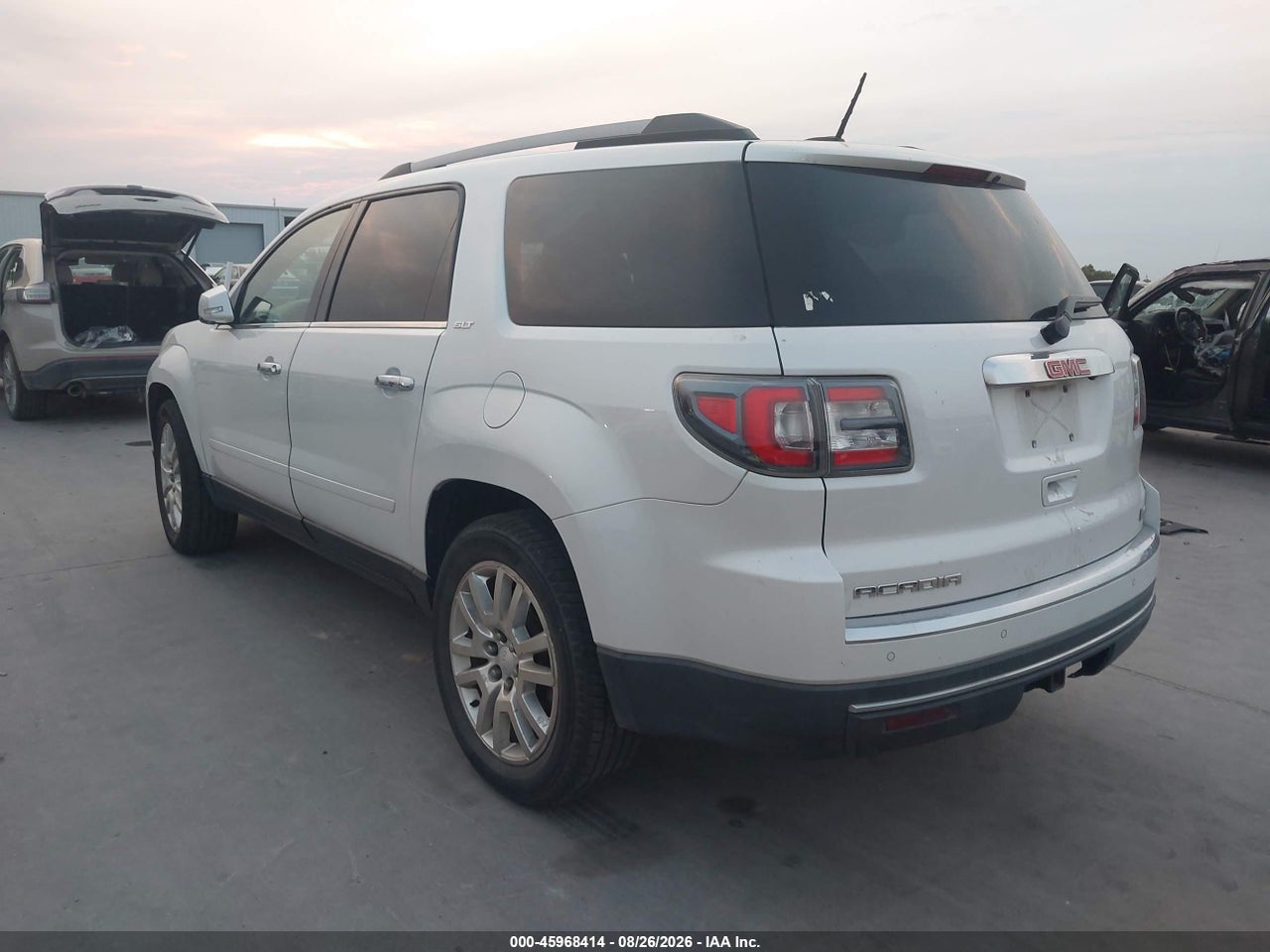 2016 GMC ACADIA SLT-1 · 3/11