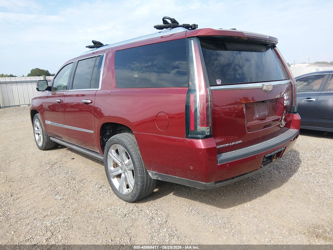 2017 CADILLAC ESCALADE ESV PLATINUM · 3/11