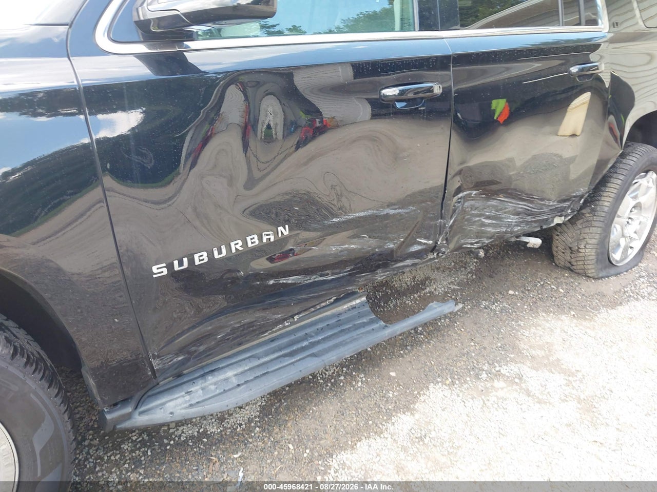 2019 CHEVROLET SUBURBAN LT · 6/11